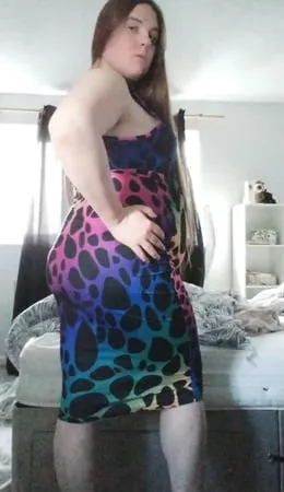 trans pawg in rainbow leopard dress         