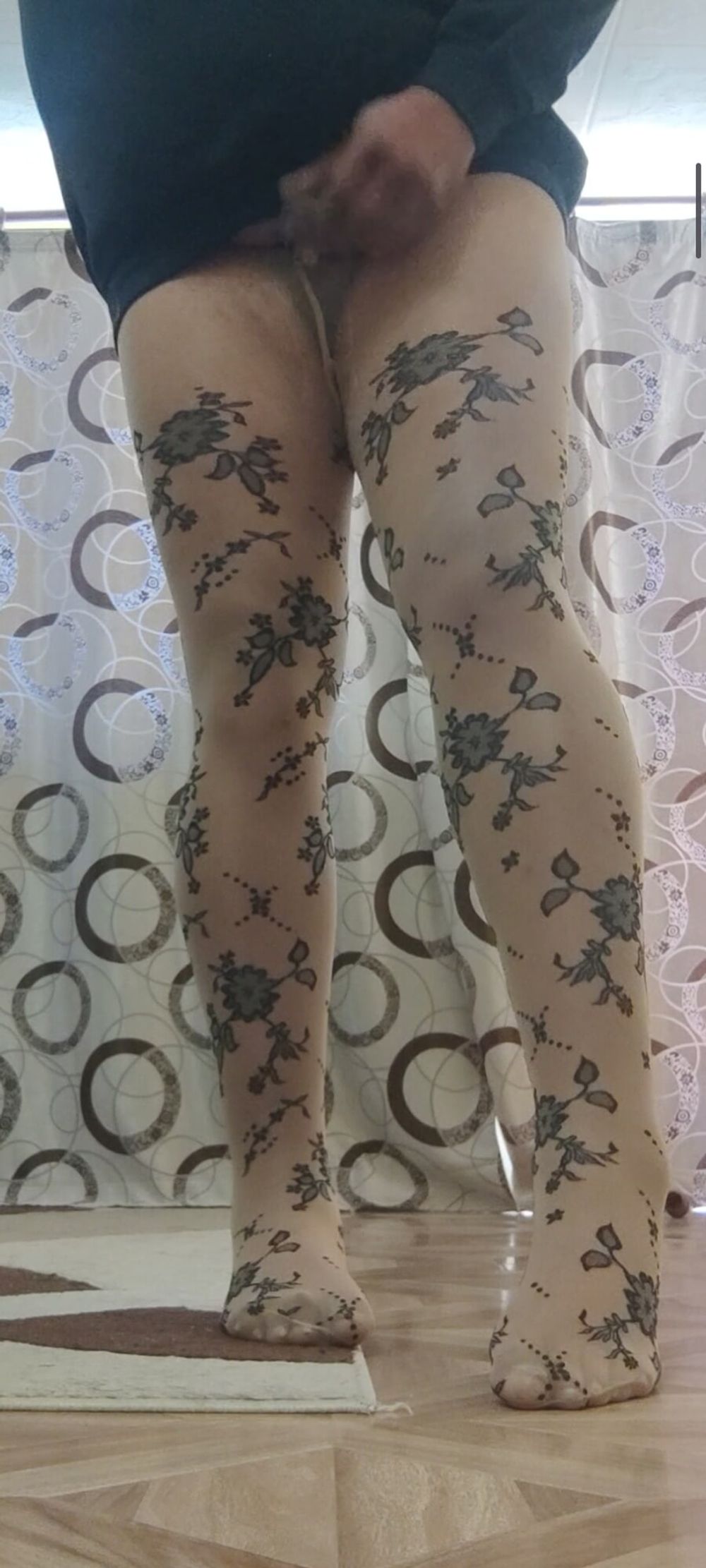 Patterned pantyhose cock masturbation #26