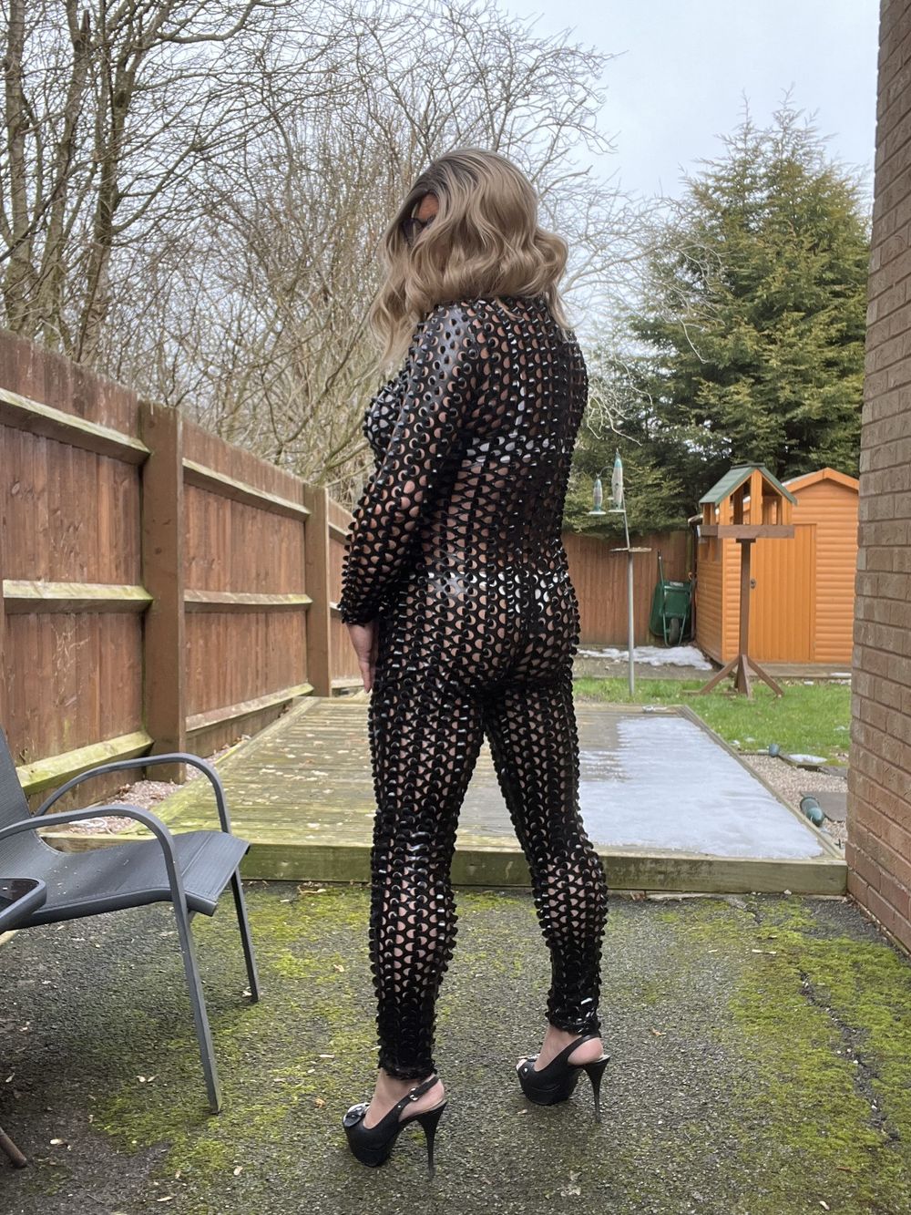 Amateur Crossdresser Kellycd2022 sexy milf in pvc bodysuit