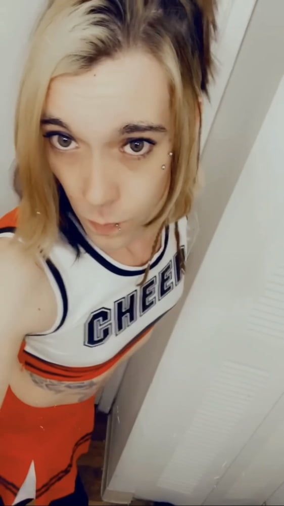 Cute Cheerleader #29