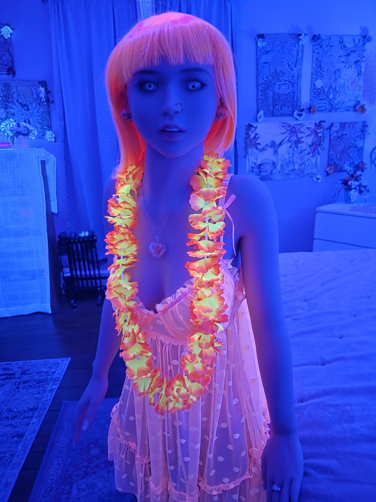 Amber's Blacklight! #2