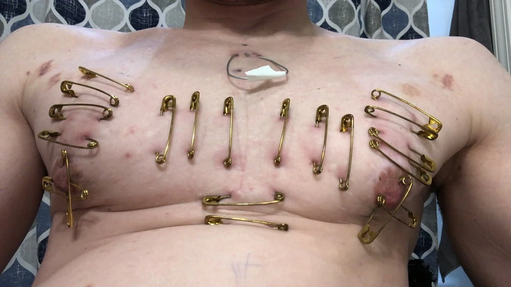 Clint Cumin body piercing  #24