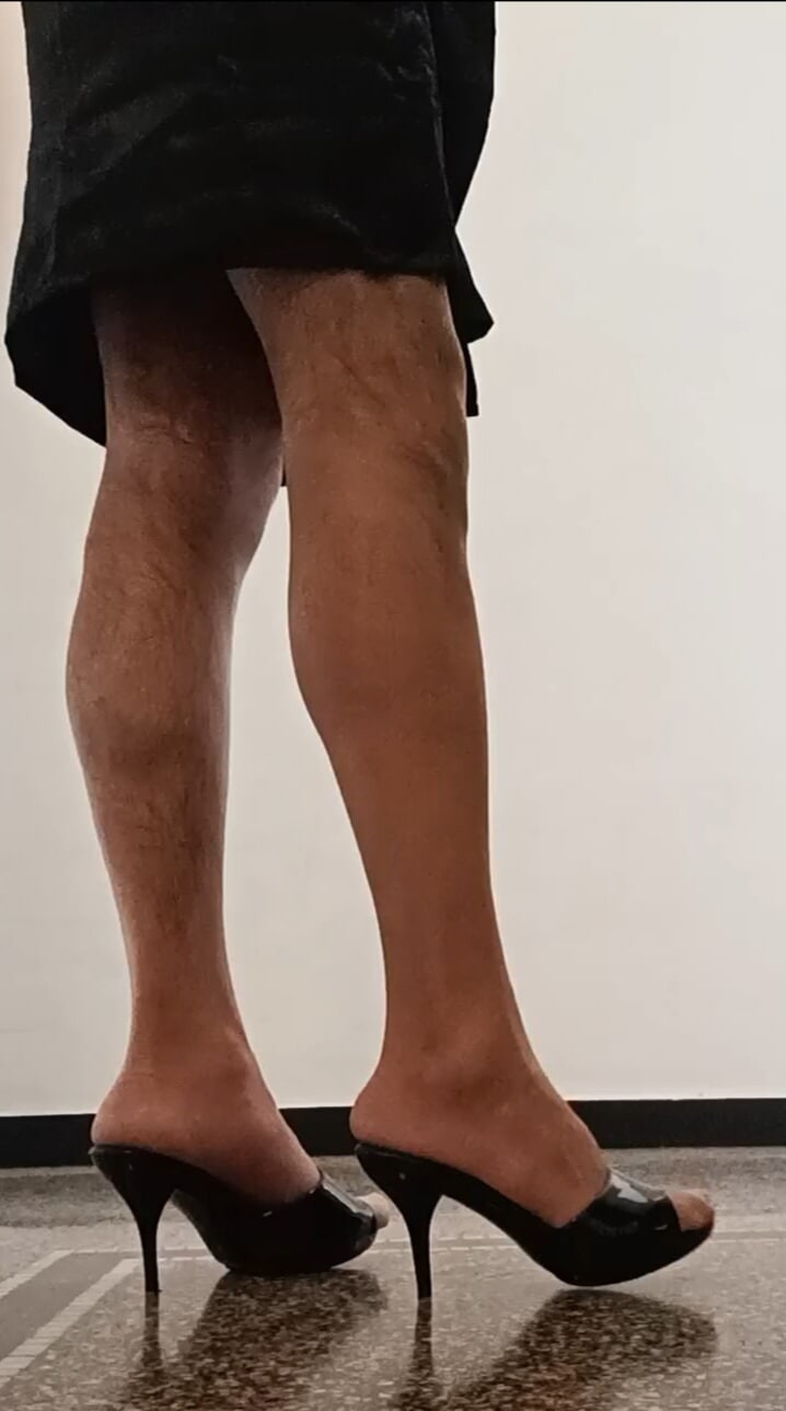 Afternoon in Brown pantyhose 