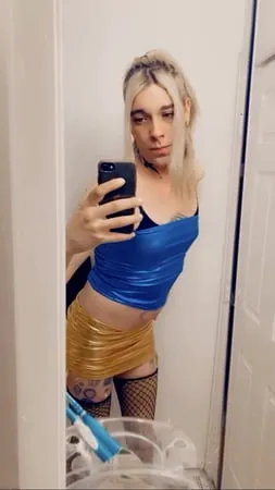 blue and yellow slut         