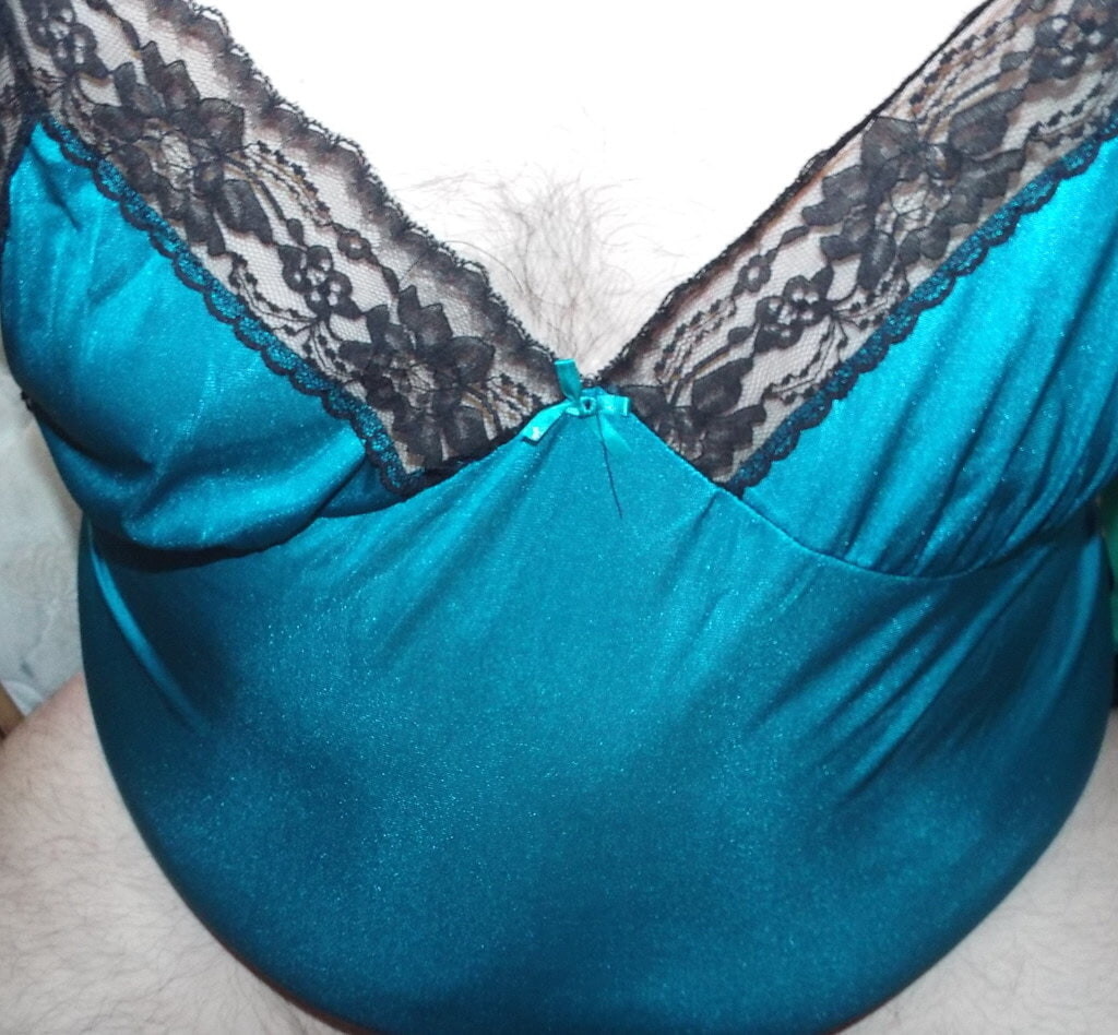 I like to play with Satin