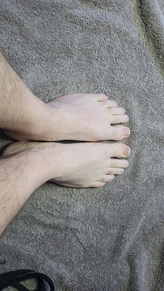 Oiled Foot Bondage 