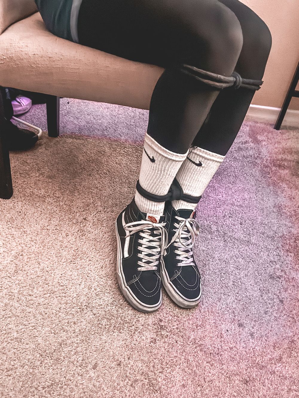 Leggings and denim shorts combo &amp; tied up in vans