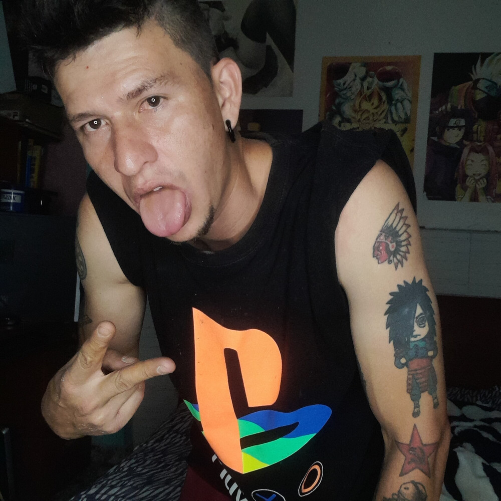 Yo en mi habitacion #13