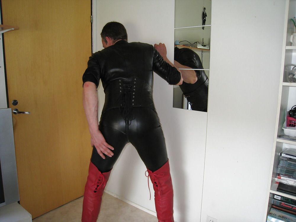 me in leather corset