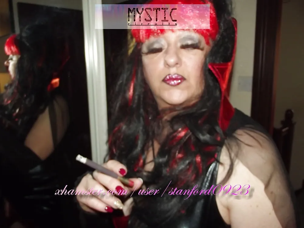 SMOKING MYSTIC #57