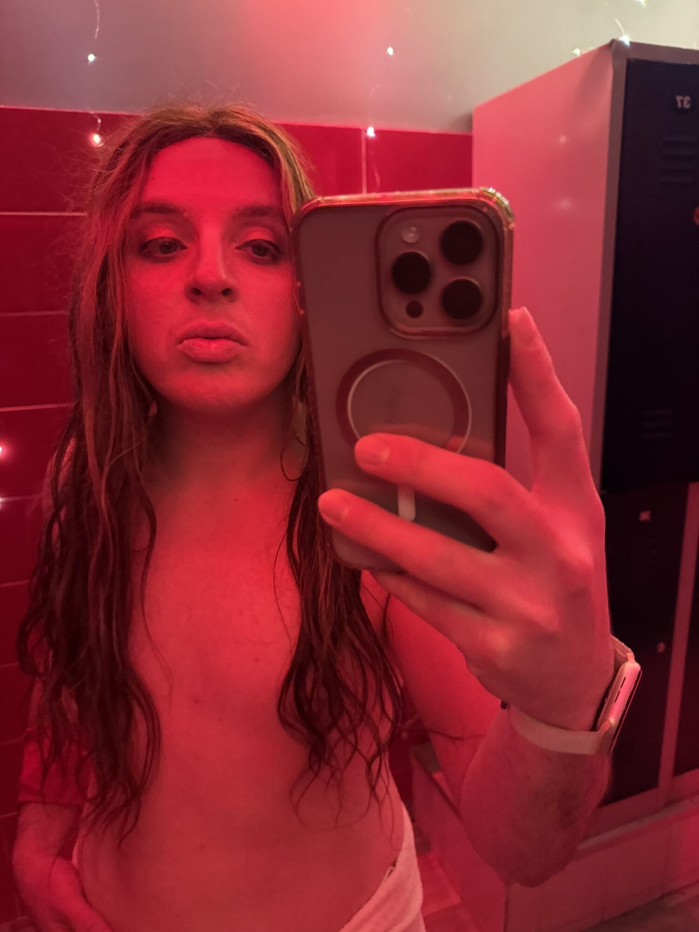 La coquine au sauna  #2