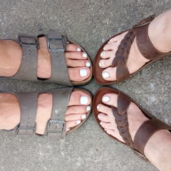 Foer Sandal Lovers 2