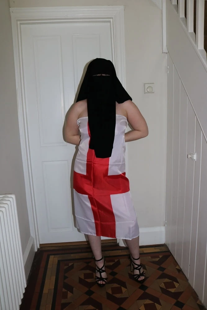 Wearing Niqab and England Flag #2