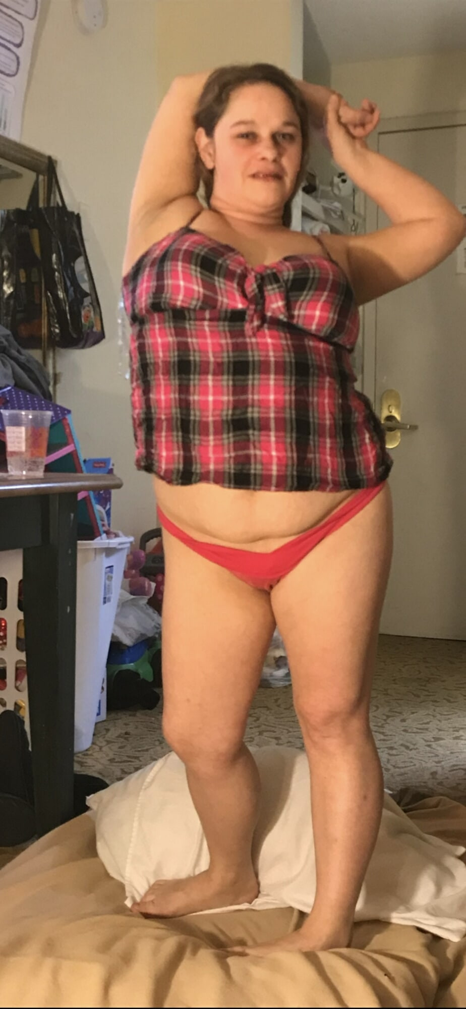 cheal motel whore