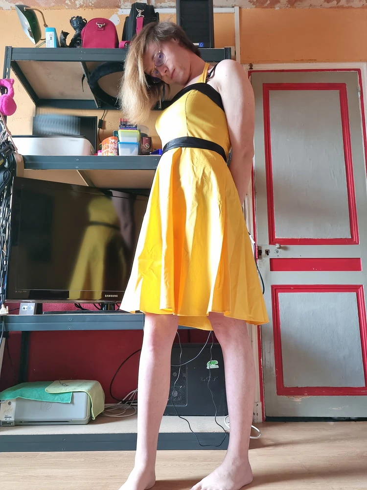 50s style yellow dress #19