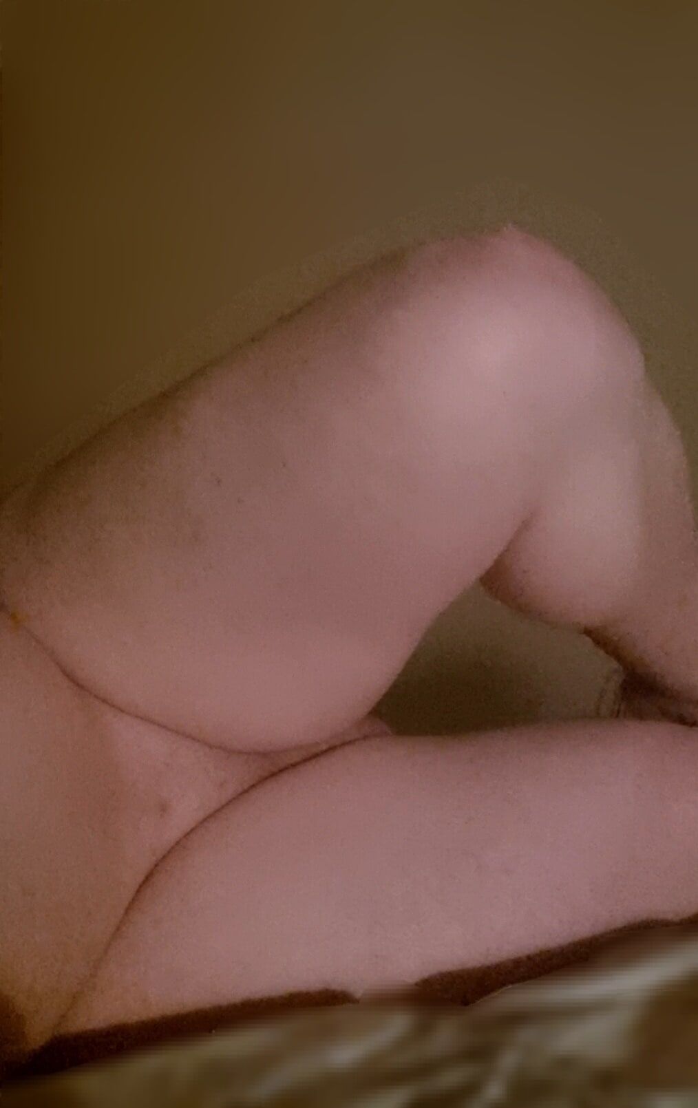 Me nude poses #11