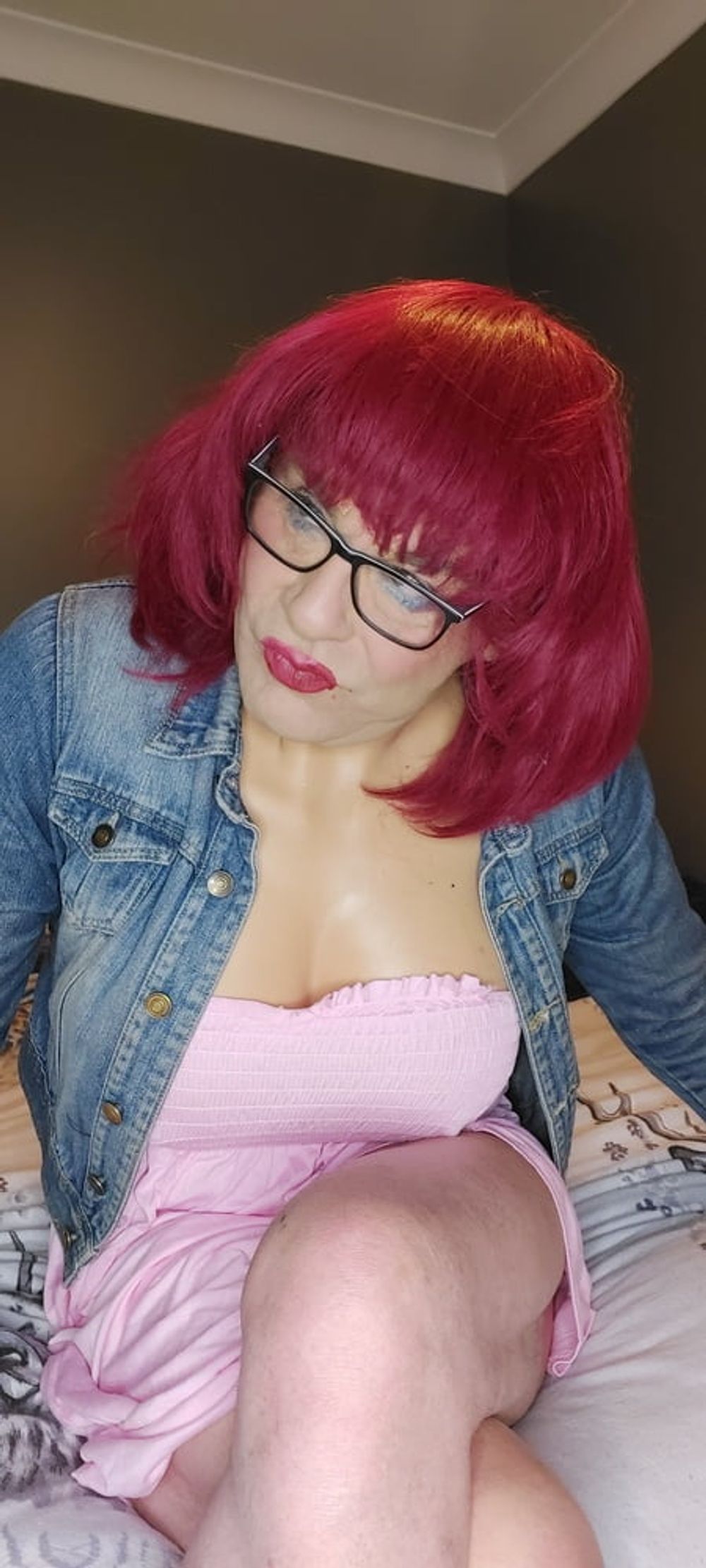 crossdressing juniper beri in pink xxxx #4