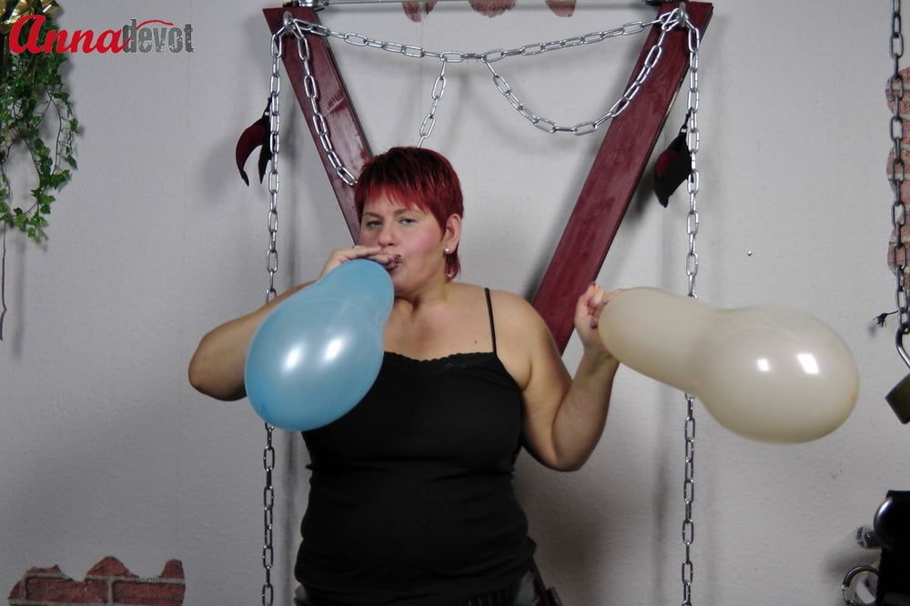  Anna with balloons #3