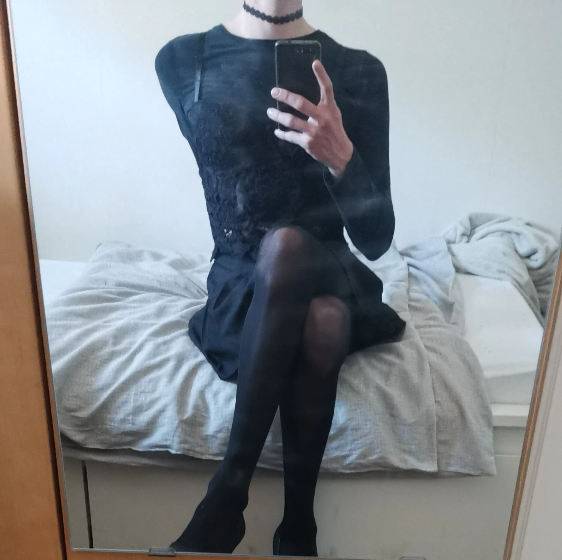 Sissy Janina in black #35