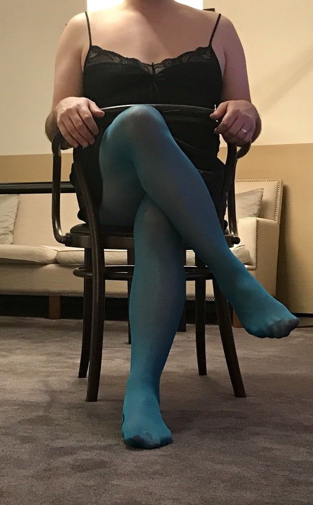Turquoise tights #4