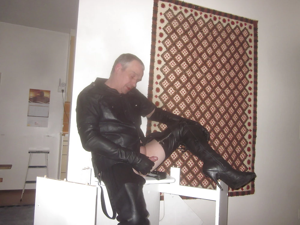 leather gloves #9