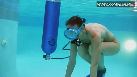 minnie manga blue dildo fun underwatershow         