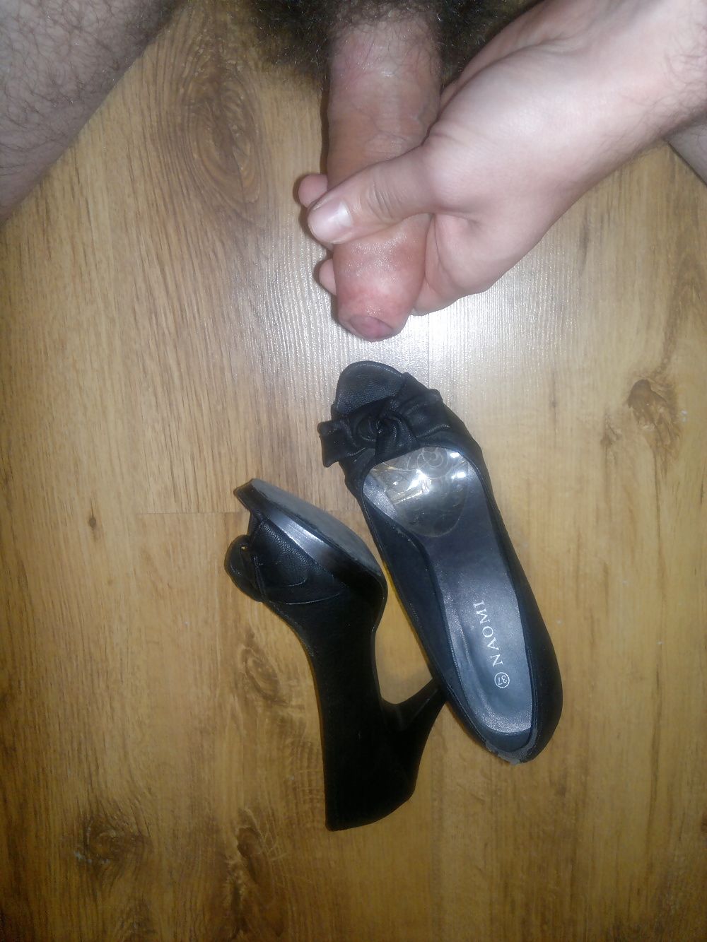 cuming on black heels #9