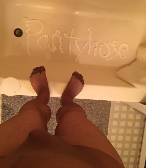 Jet Brown Pantyhose and Bath Tub #6