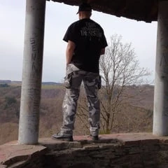 mee