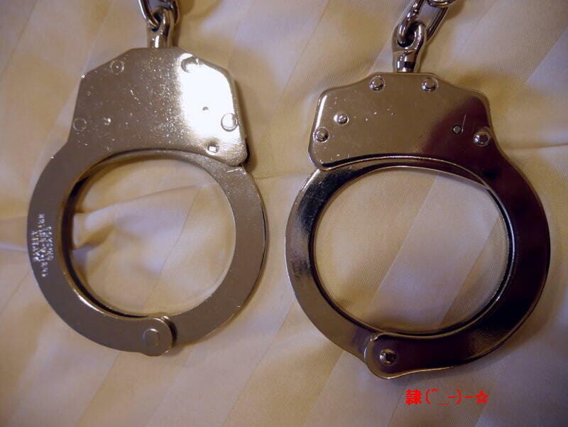 japanese crossdresser shemale handcuff metal device BDSM #11