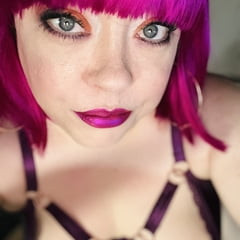 Tina Snua Selfies #33