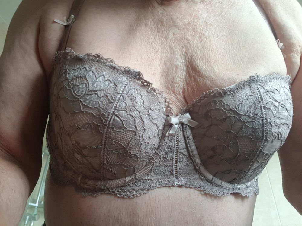 Which bra today #2