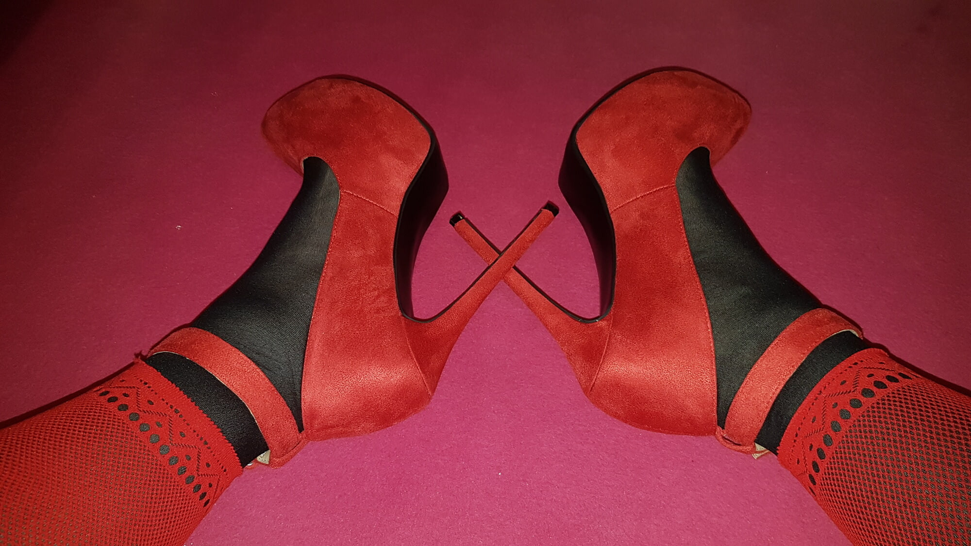 2 Paar neue schuhe