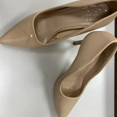 Cum on Heels