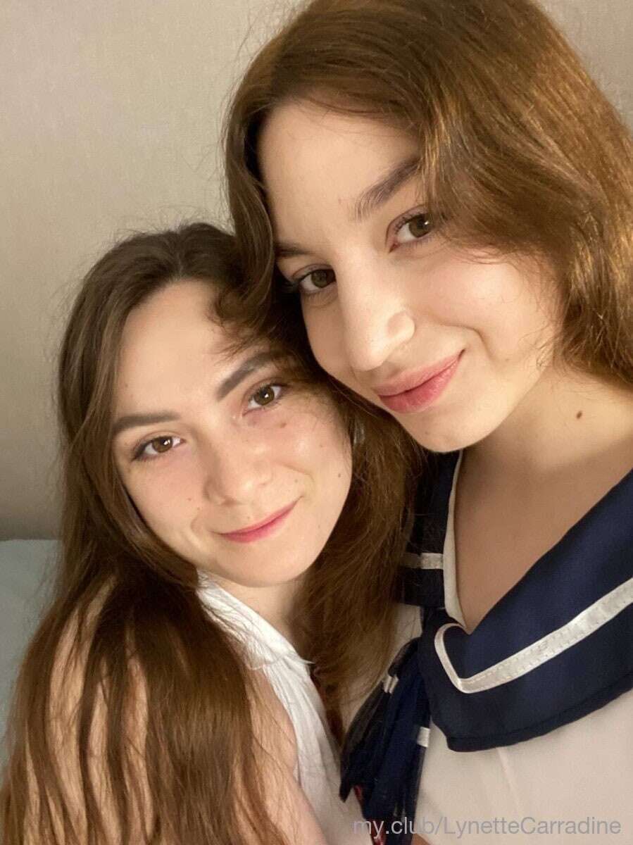 Blair with Gwen Free Photos #32