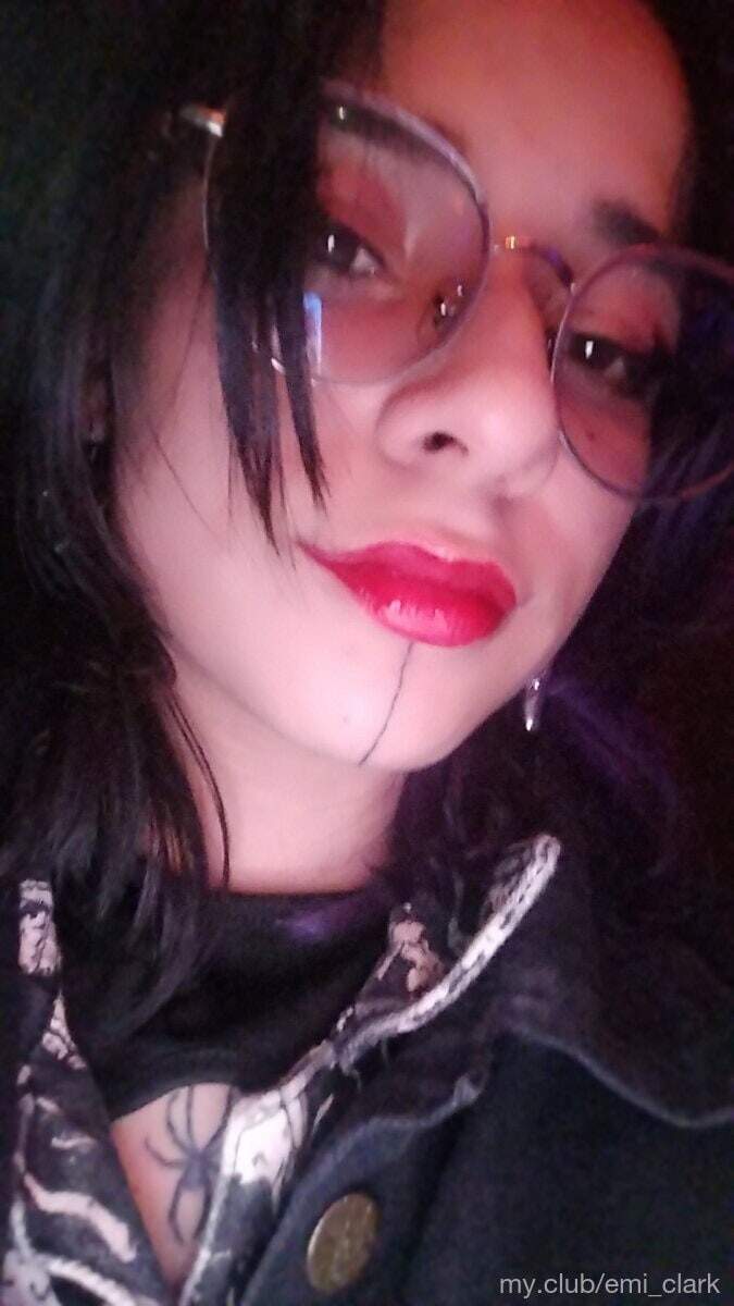 Emmy Free Photos #12