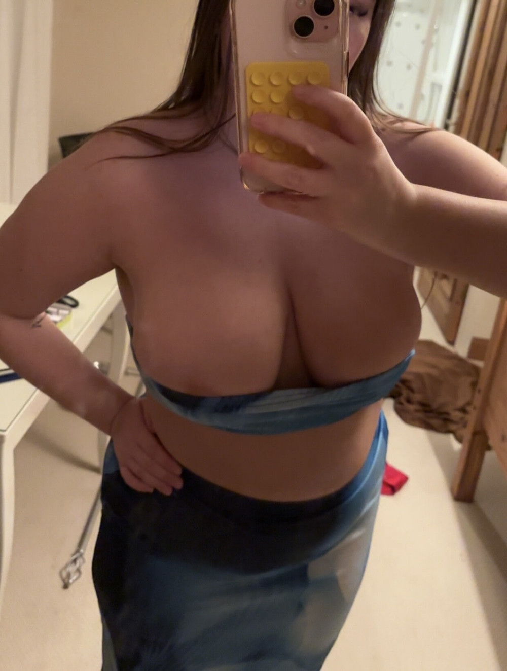 Wife in her night out outfits. #8