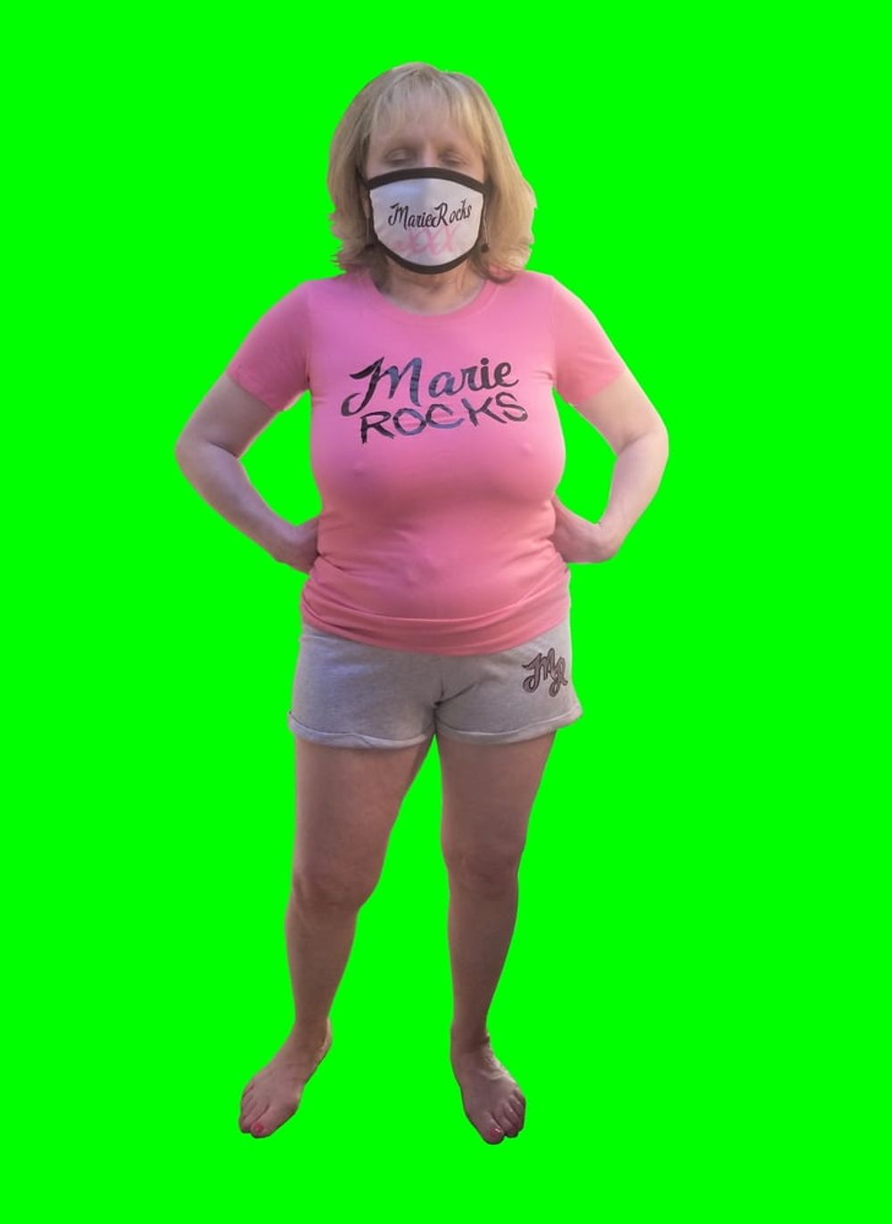 GILF Marie ready for photo editing #22