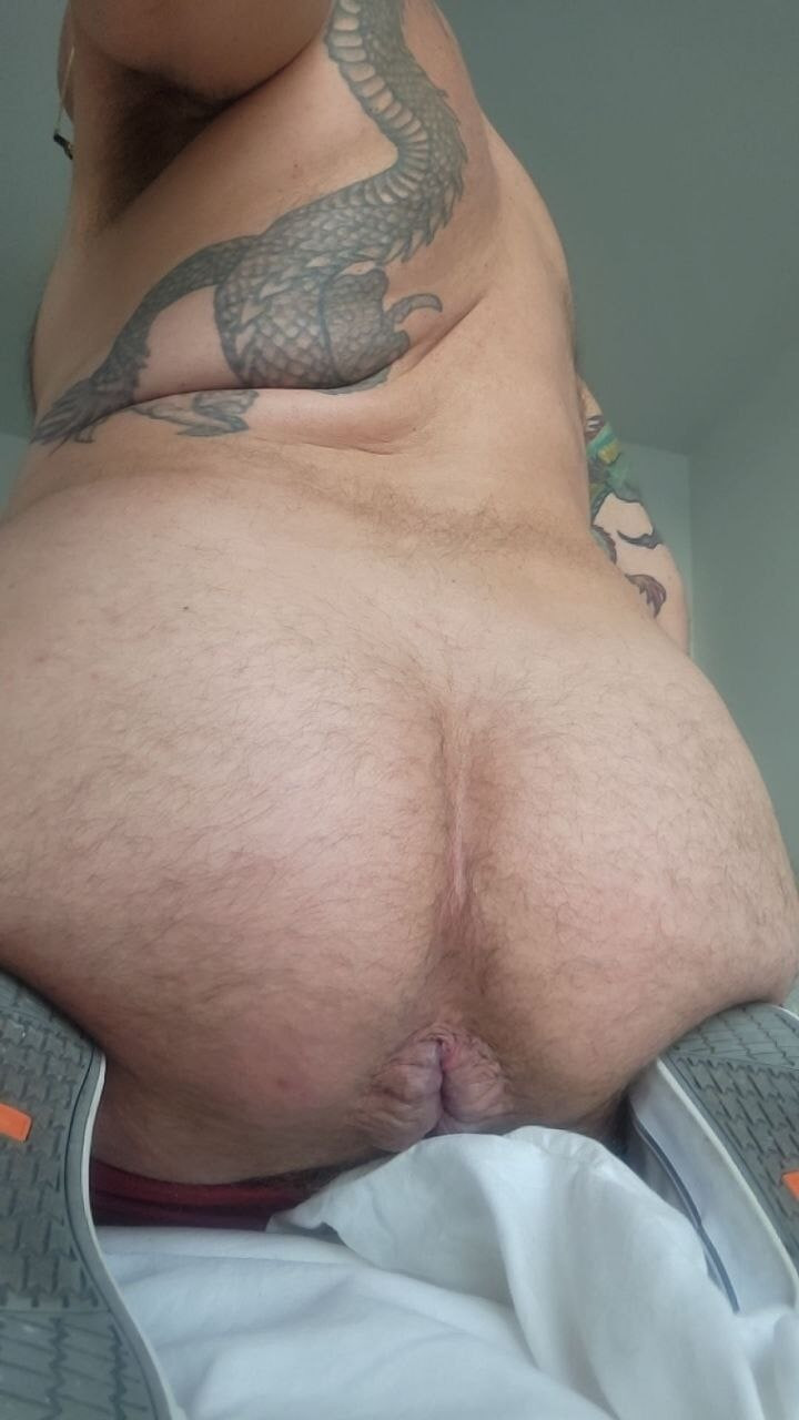 Saya.... melancap dengan diri saya