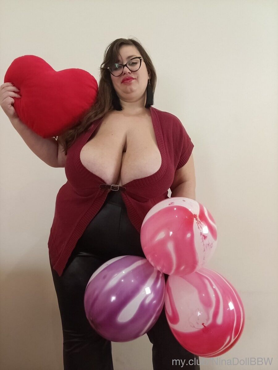 NinaDollBBW Free Photos #2