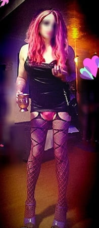 The Least Non-Photogenic Images of Gloria Cruze 