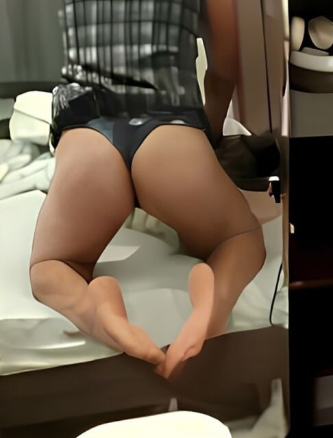 Bunda de lingerie  #5