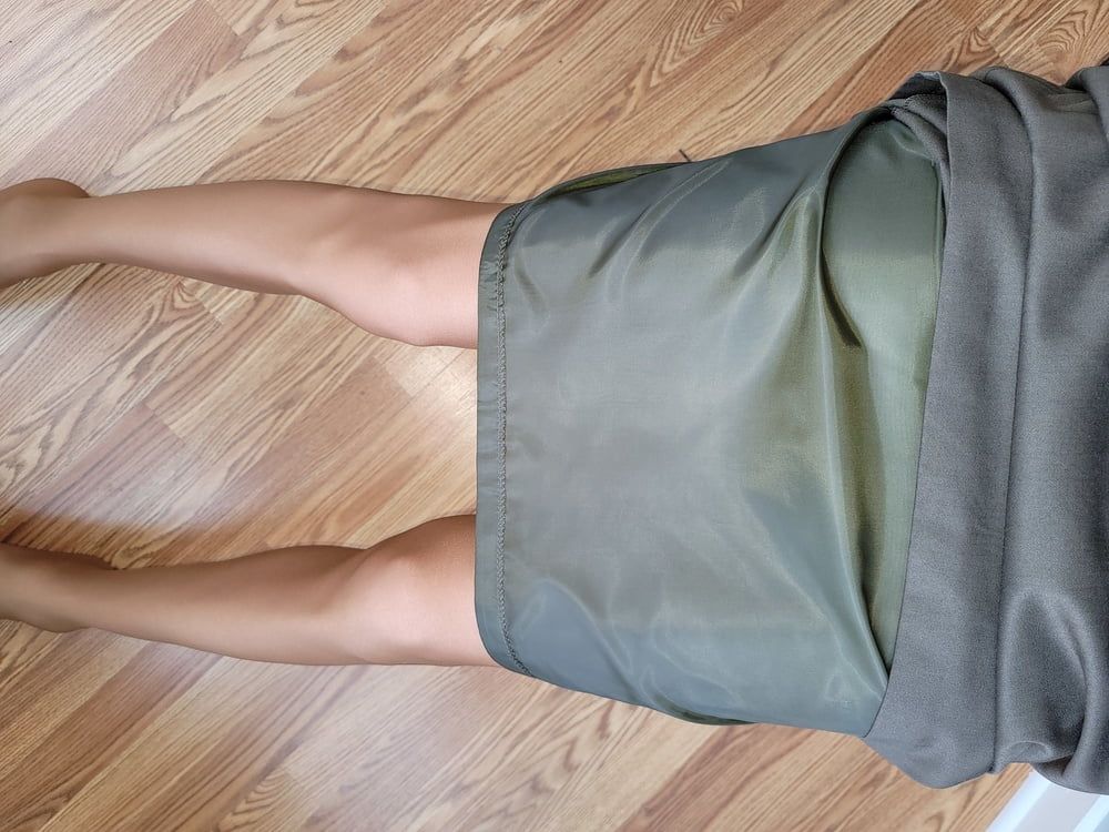 Lined green office pencil skirt with glossy pantyhose  #17