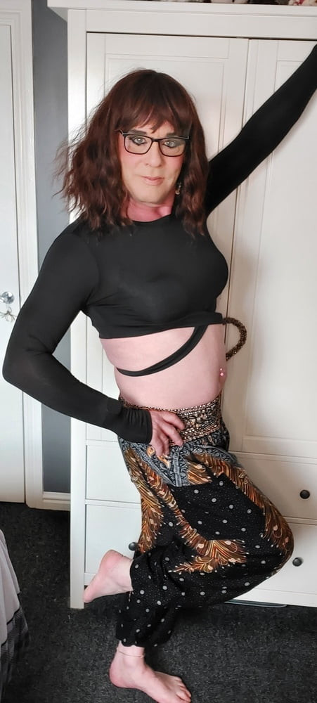 crossdressing juniper beri #9