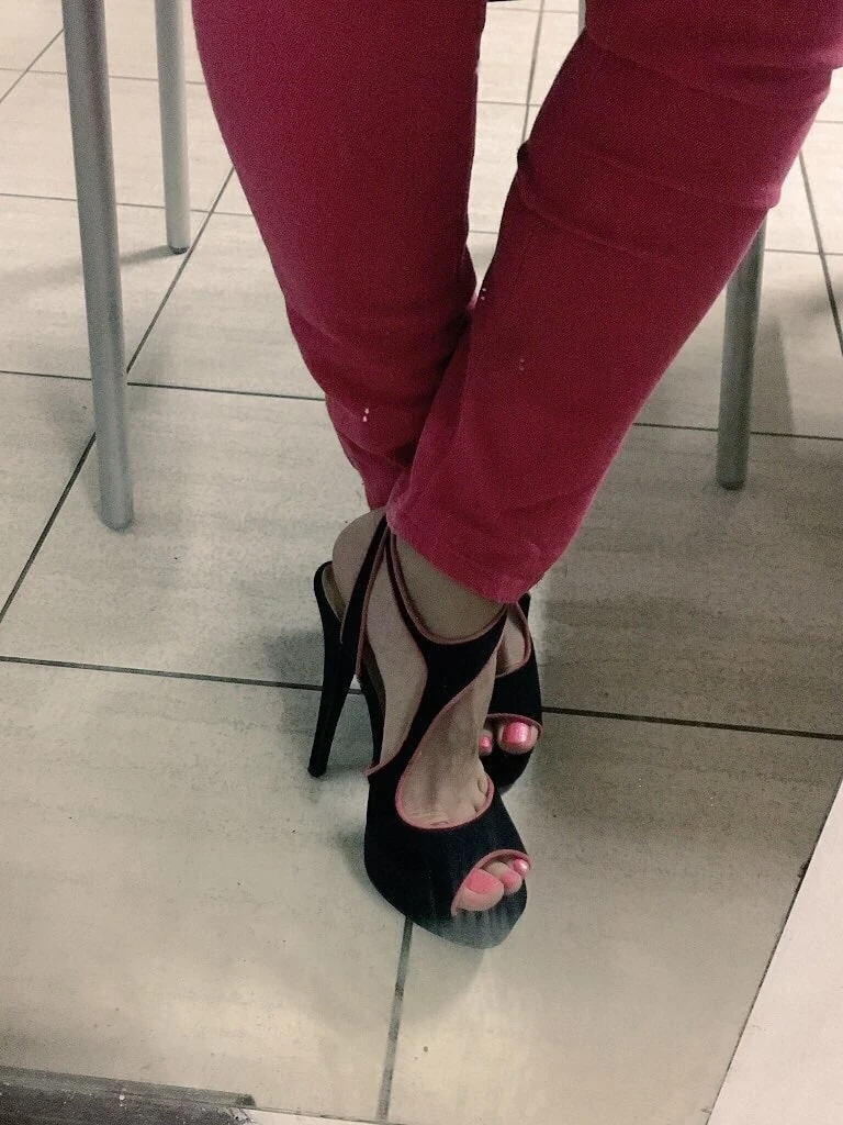Heel and feet #39