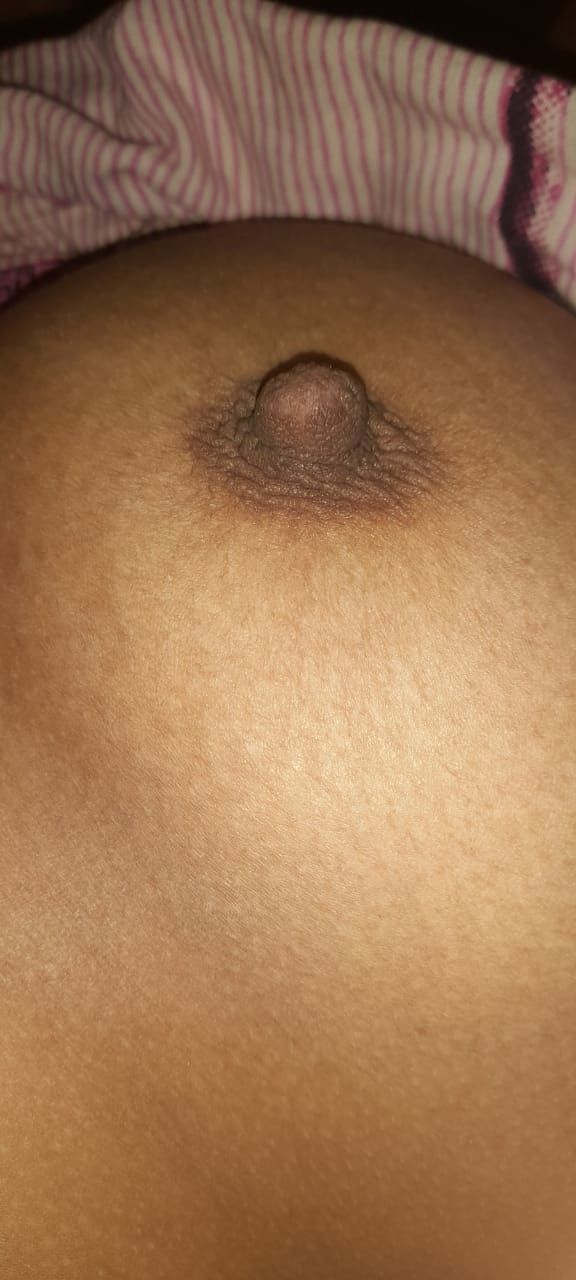 Bhabi hot boobs
