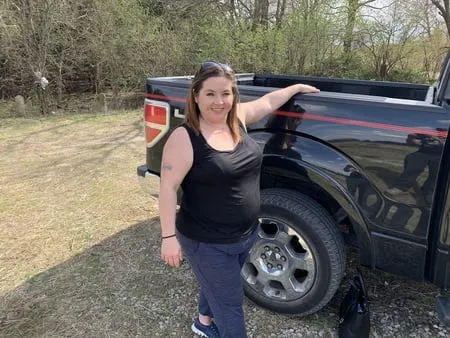 sexy bbw tailgate pussy         