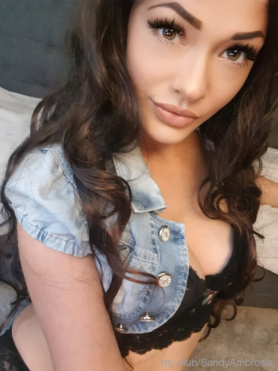 Sandy Ambrosia Free Photos #5