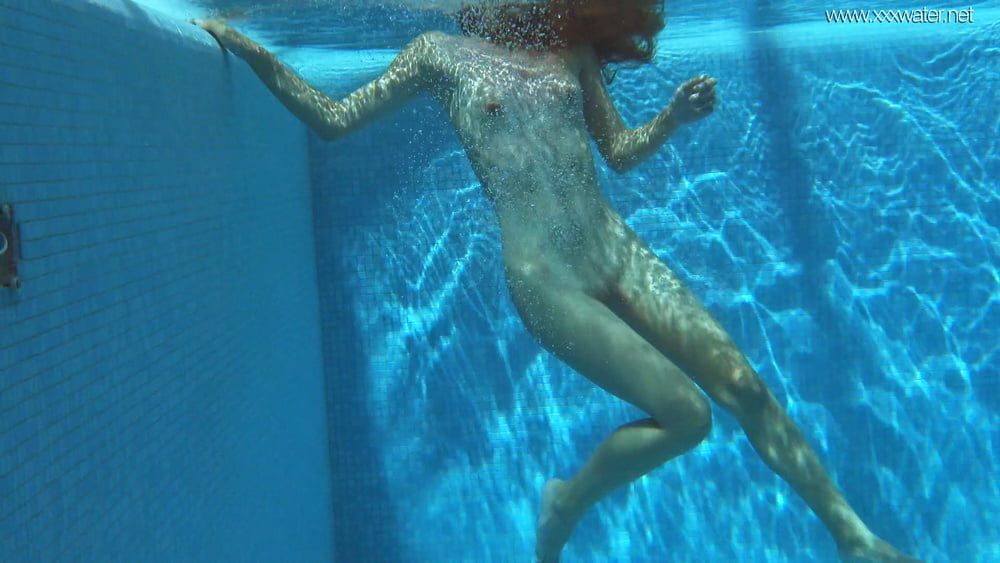 Irina Russaka UnderWaterShow Russian Pornstar #2