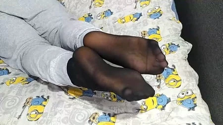 hornychubby feet soles wrinkled barefoot         